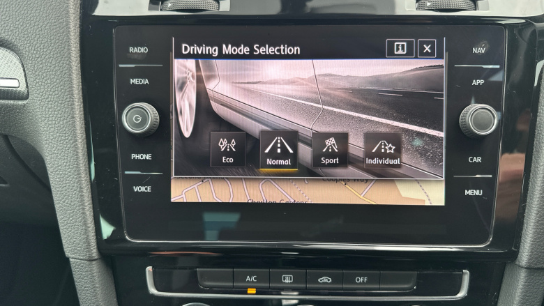 Volkswagen Golf 1.5 TSI EVO 150 R-Line 5dr DSG Petrol Hatchback